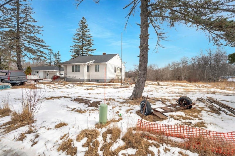 2812 S County Rd E, South Range, WI 54874
