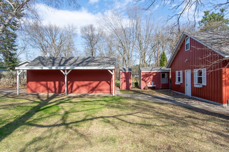 5215 Crow Wing Lake Rd, Fort Ripley, MN 56449