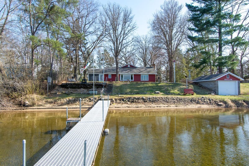 5215 Crow Wing Lake Rd, Fort Ripley, MN 56449