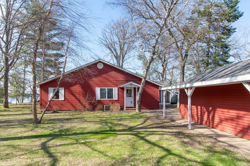 5215 Crow Wing Lake Rd, Fort Ripley, MN 56449