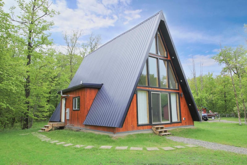 2350 Lake Shore Blvd, Wahkon, MN 56386