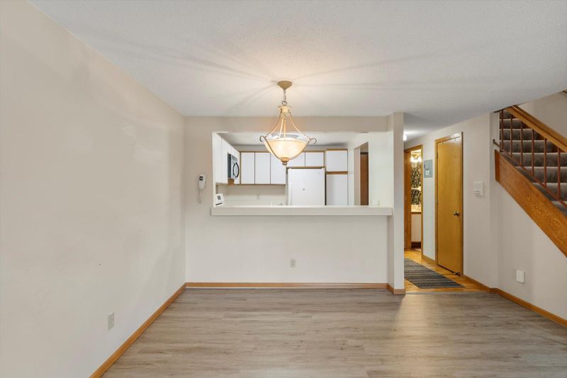 8025 Xerxes Ave S #214, Minneapolis, MN 55431