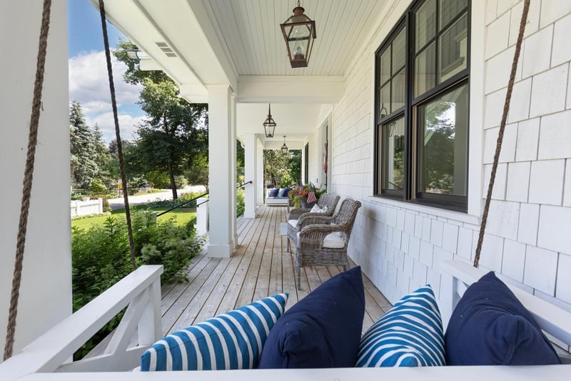 4280 Northern Rd, Deephaven, MN 55331