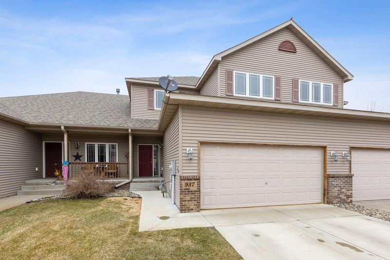 937 45th Ave NE, Saint Cloud, MN 56304