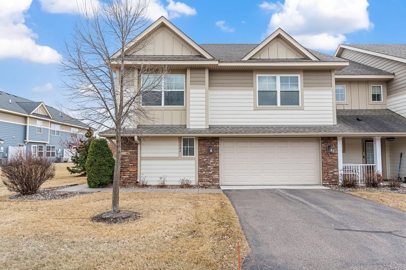 3262 Red Oak Trl, Hamel, MN 55340