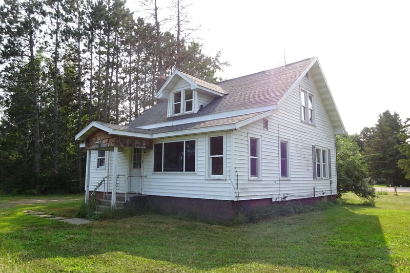 N3736 State Road 40, Bruce, WI 54819