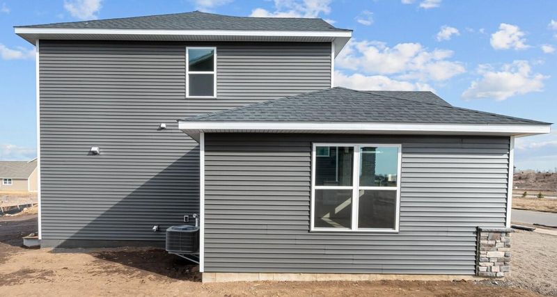1492 Philipp Way, Shakopee, MN 55379