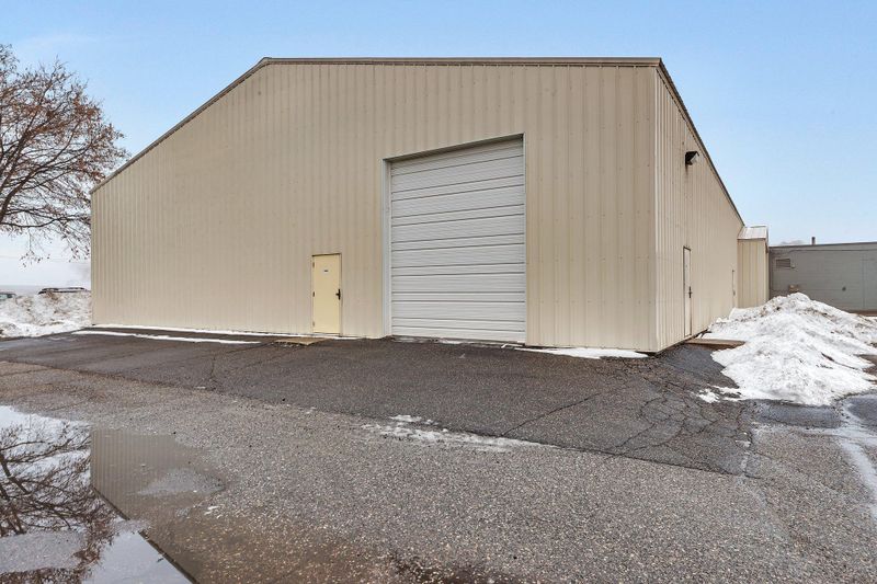 585 1st St SE, Saint Cloud, MN 56304