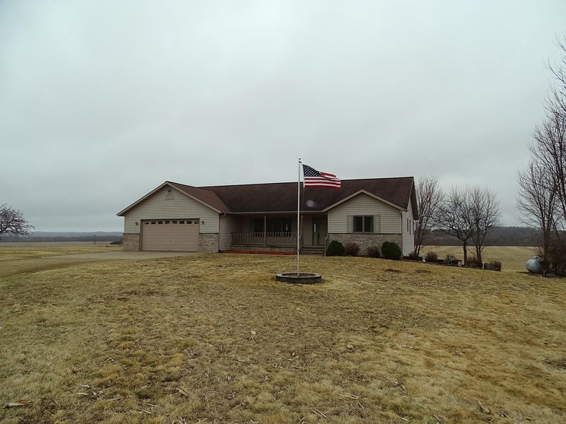W7899 County Road Z, Arkansaw, WI 54721