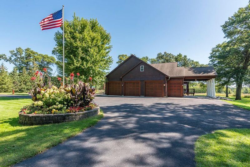 11838 Bass Lake Rd, East Gull Lake, MN 56401