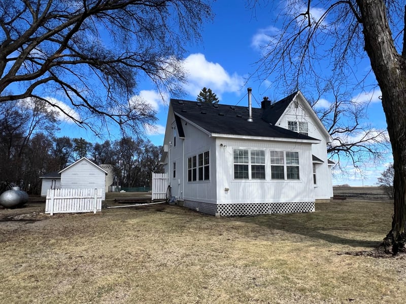 2425 291st Ave, Dawson, MN 56232