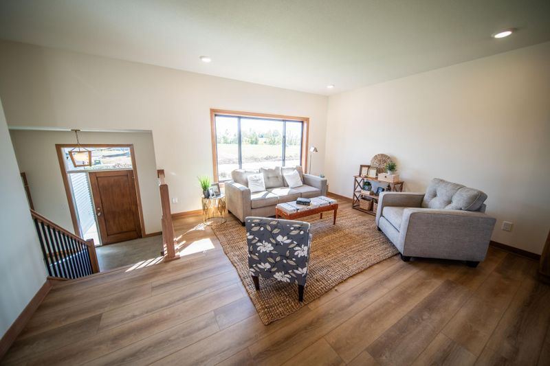 1847 4th Street Ne, Byron, MN 55920