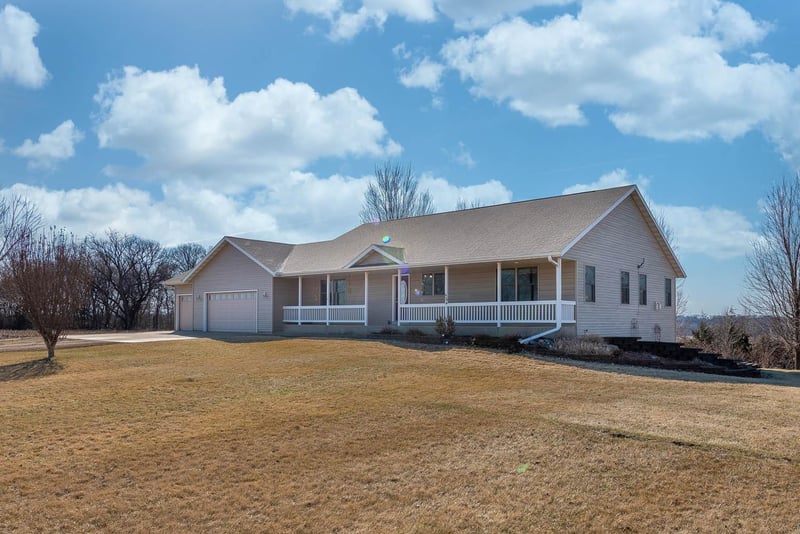 54255 173rd Ln, Good Thunder, MN 56037