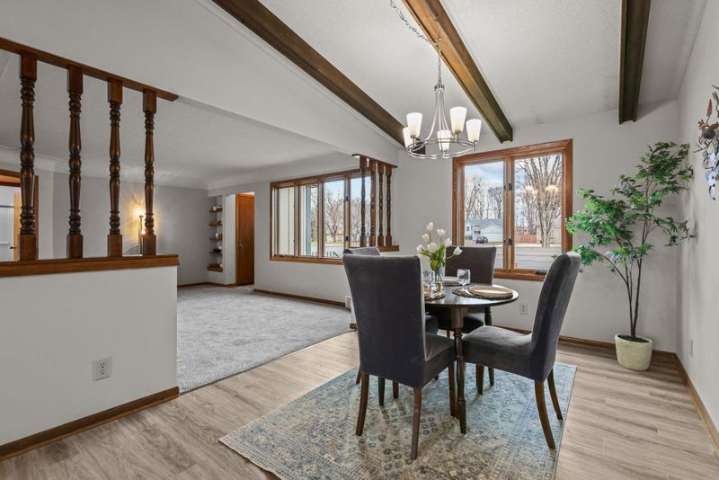 7234 E River Rd, Fridley, MN 55432