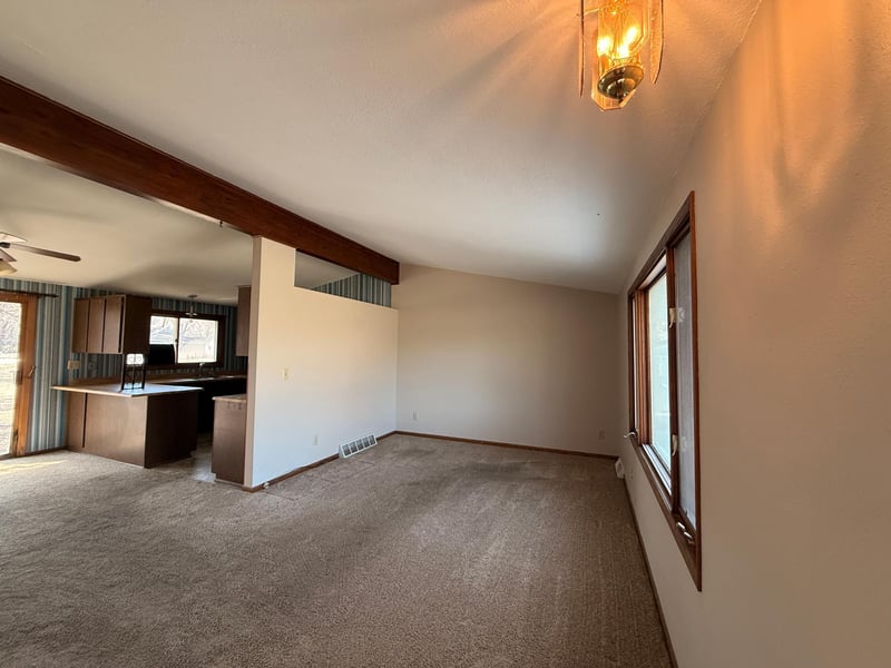 528 W Sorenson Ave, Appleton, MN 56208