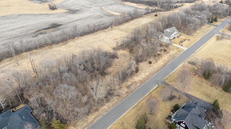 2315 Wood Duck Trl, Shakopee, MN 55379
