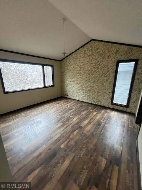 232 Cedar St, Birchwood, MN 55110