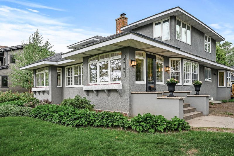 4767 Lake Ave, White Bear Lake, MN 55110