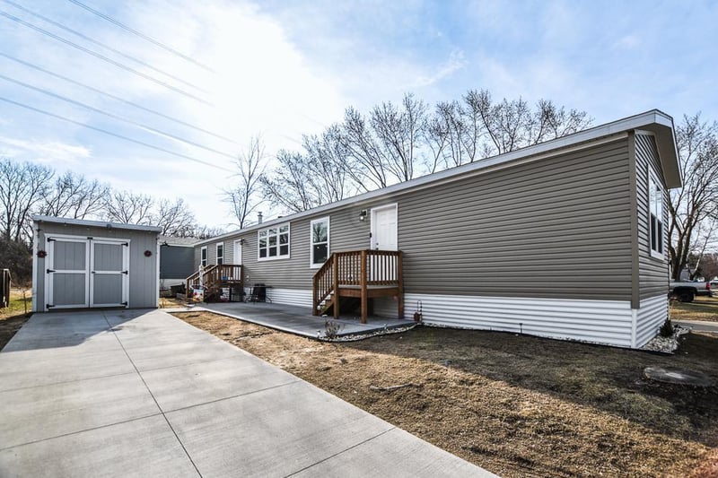 10319 Wintergreen St NW, Coon Rapids, MN 55433