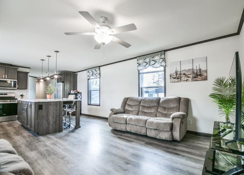 10319 Wintergreen St NW, Coon Rapids, MN 55433