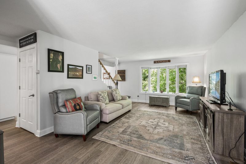 5110 Clear Spring Rd, Minnetonka, MN 55345