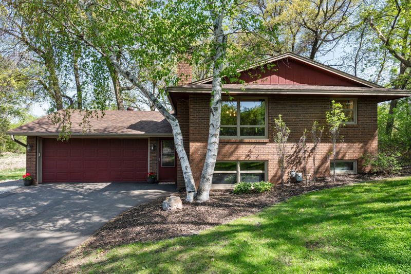 12815 Meadowvale Rd NW, Elk River, MN 55330