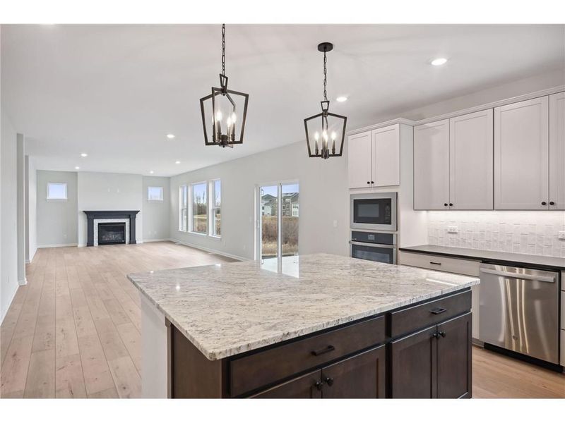 1509 Philipp Way, Shakopee, MN 55379