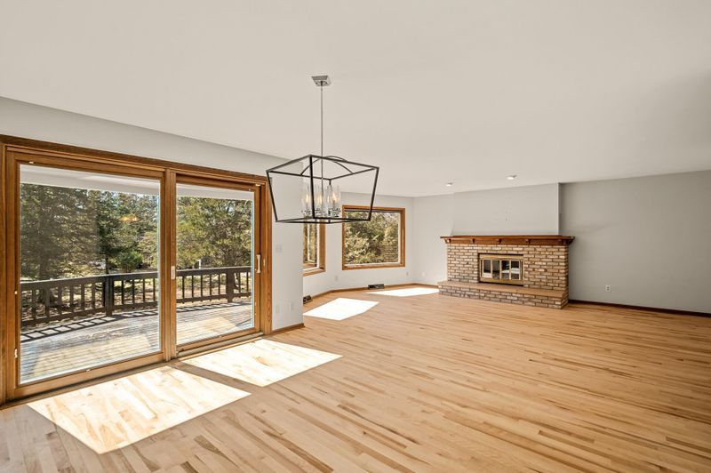16672 2nd St S, Lakeland, MN 55043