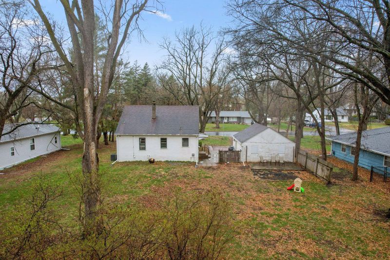 7863 Sunnyside Rd, Mounds View, MN 55112