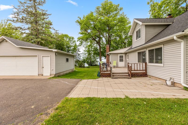 42271 Vista Rd, Isle, MN 56342