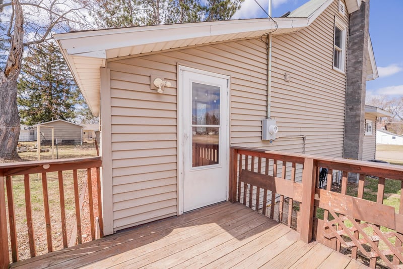419 E Brown St, Augusta, WI 54722