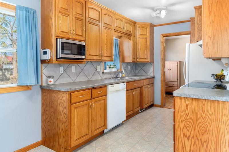 435 32nd Ave N, Saint Cloud, MN 56303