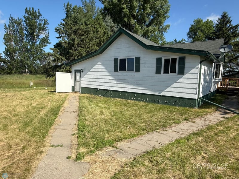 2339 365th St, Gary, MN 56545