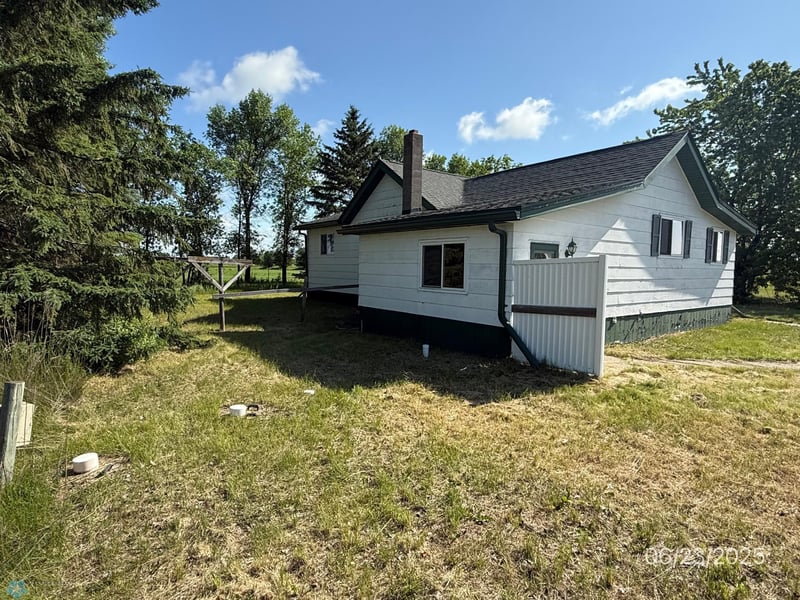 2339 365th St, Gary, MN 56545