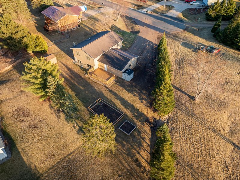 517 1st St NW, Hinckley, MN 55037