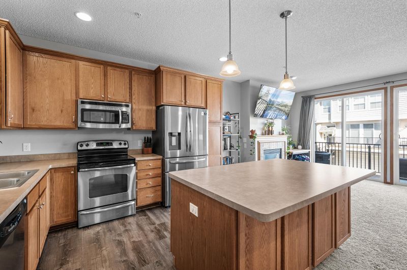 4615 Victor Pa #4, Hugo, MN 55038