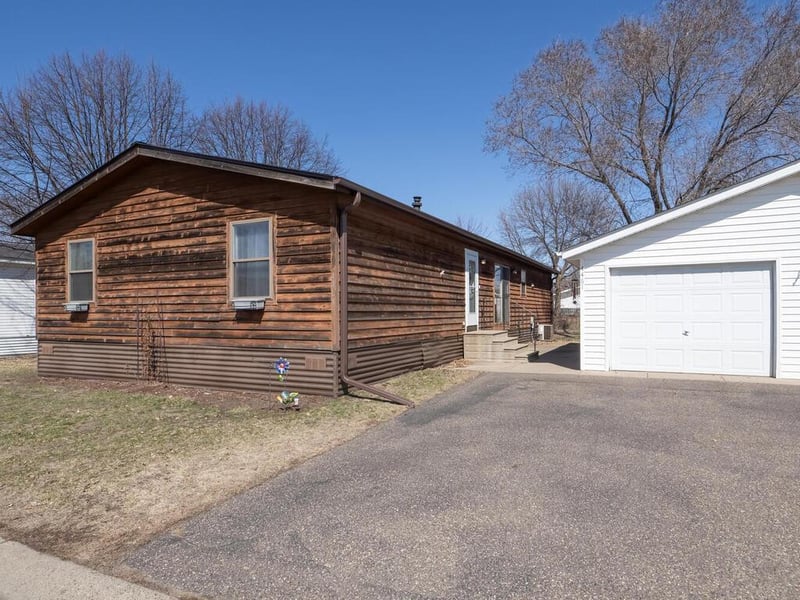 4461 234th Ln NW, Saint Francis, MN 55070