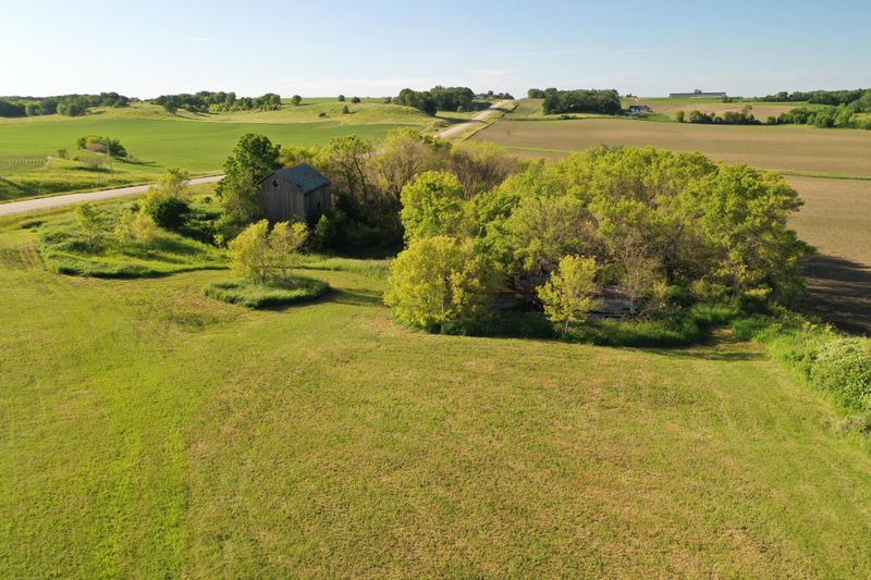 17063 County Road 10 NE, Saint Charles, MN 55972
