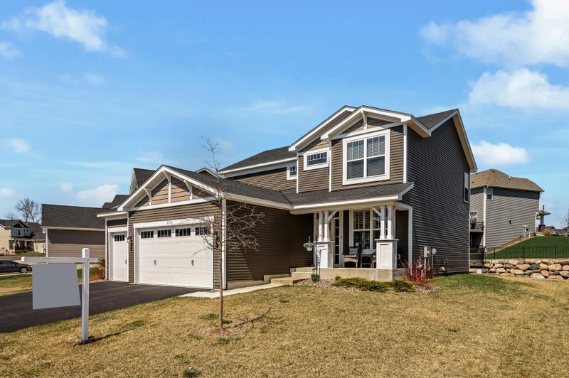 1551 Edgebrook Ln, Carver, MN 55315