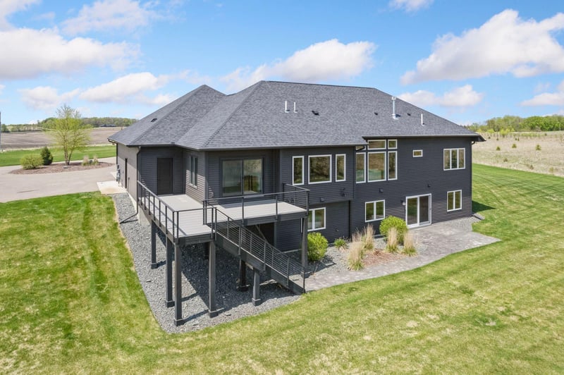 27143 Vergus Ave, New Prague, MN 56071