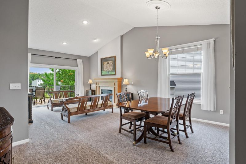 8508 Kirkwood Ln N, Maple Grove, MN 55369