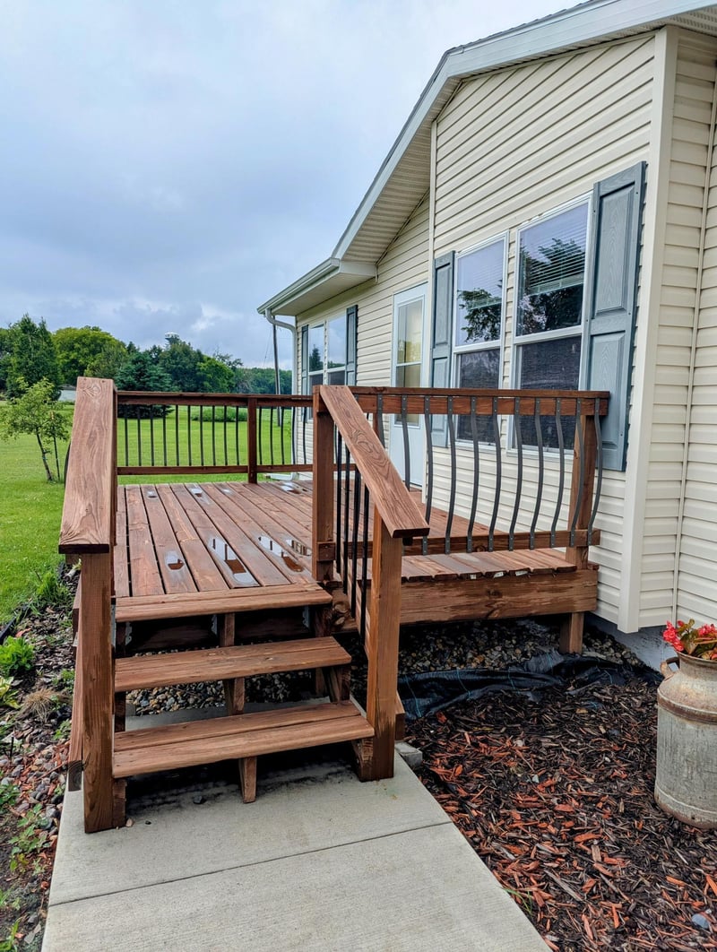 229 5th St NE, Pennock, MN 56279
