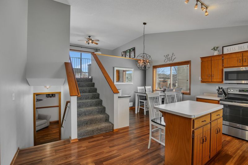 607 Hackberry Dr, Saint Joseph, MN 56374