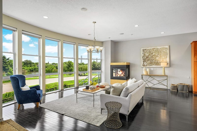 2311 River Pointe Cir, Minneapolis, MN 55411