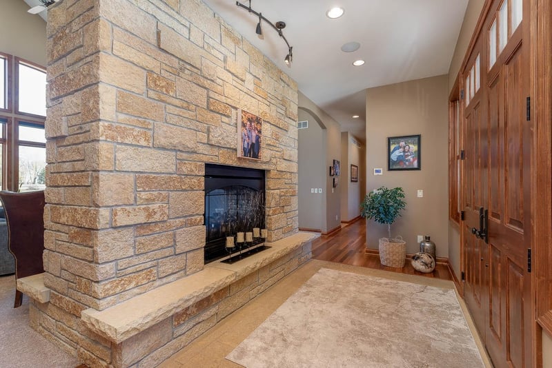 190 Stony Creek Rd, Mankato, MN 56001