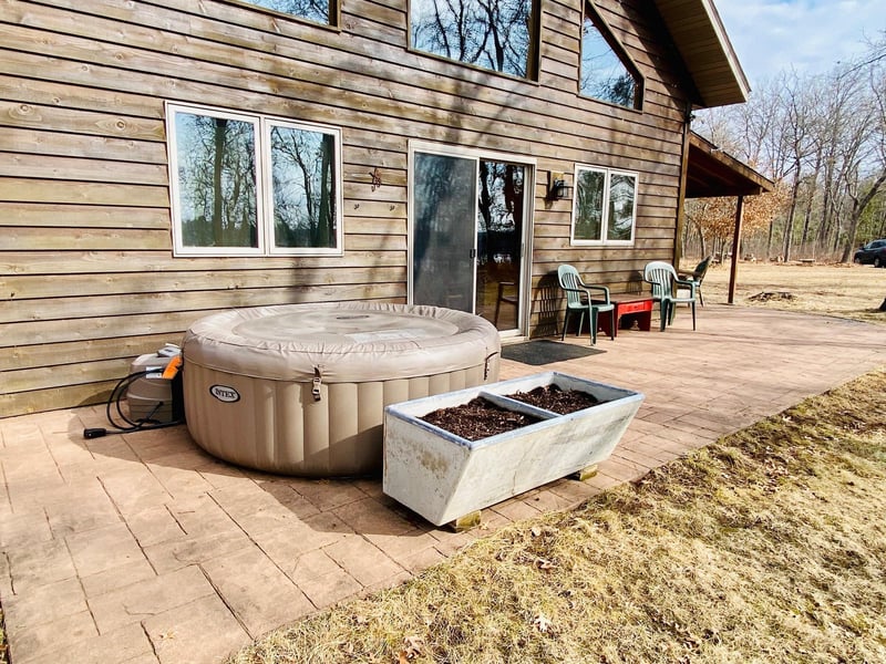 W7195 Bluffs Dr, Minong, WI 54859