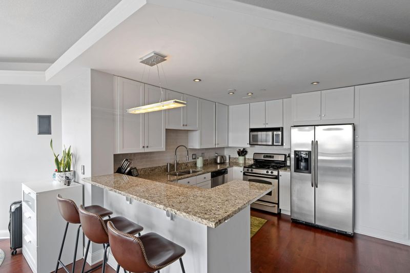 100 3rd Ave S #808, Minneapolis, MN 55401