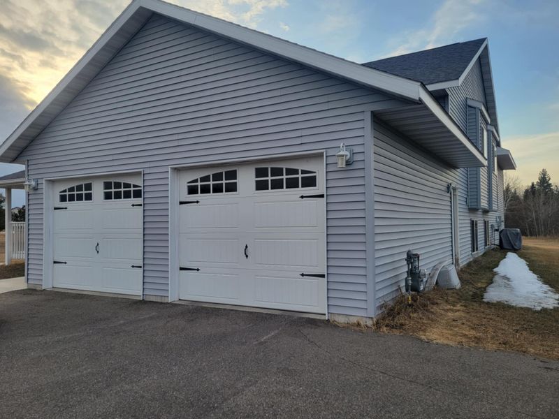 847 Rodeo Dr NW, Bemidji, MN 56601
