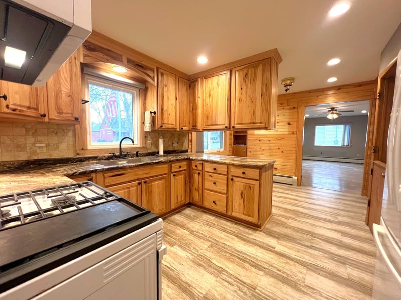 504 Oak St, Danube, MN 56230