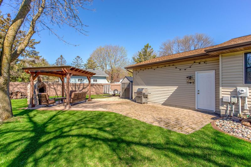 401 Walnut Ave SW, Saint Michael, MN 55376